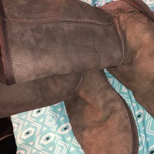 UGG BOOTS